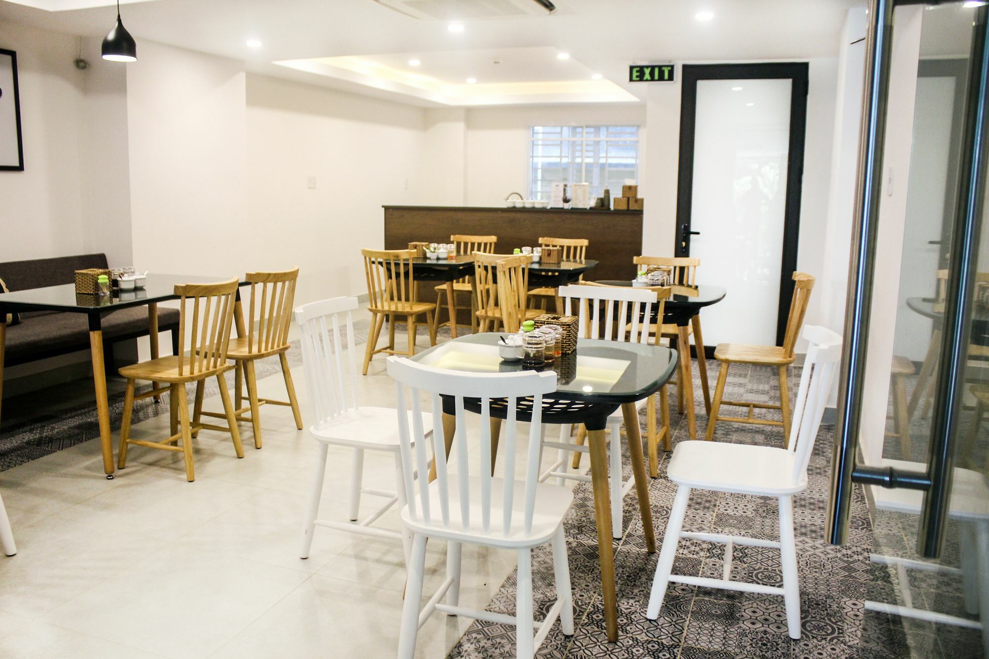 Robin Hotel Danang Zewnętrze zdjęcie